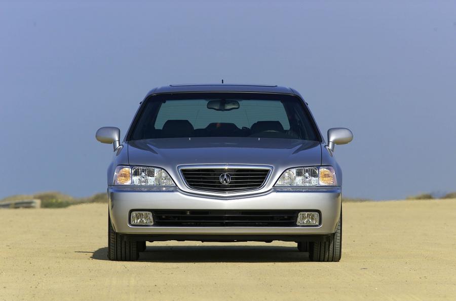  Acura RL 3.5 2002 года  (фото 16 из 19)